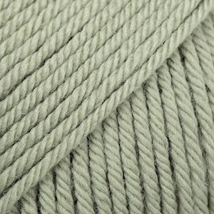 Drops Daisy uni colour 26 sage green