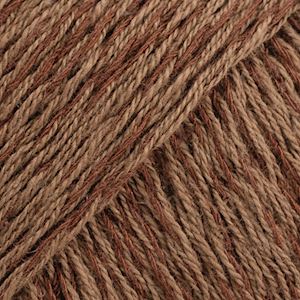 Drops Belle uni colour 27 chestnut