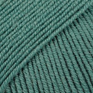 Drops Baby Merino unicolour 66 misty forest